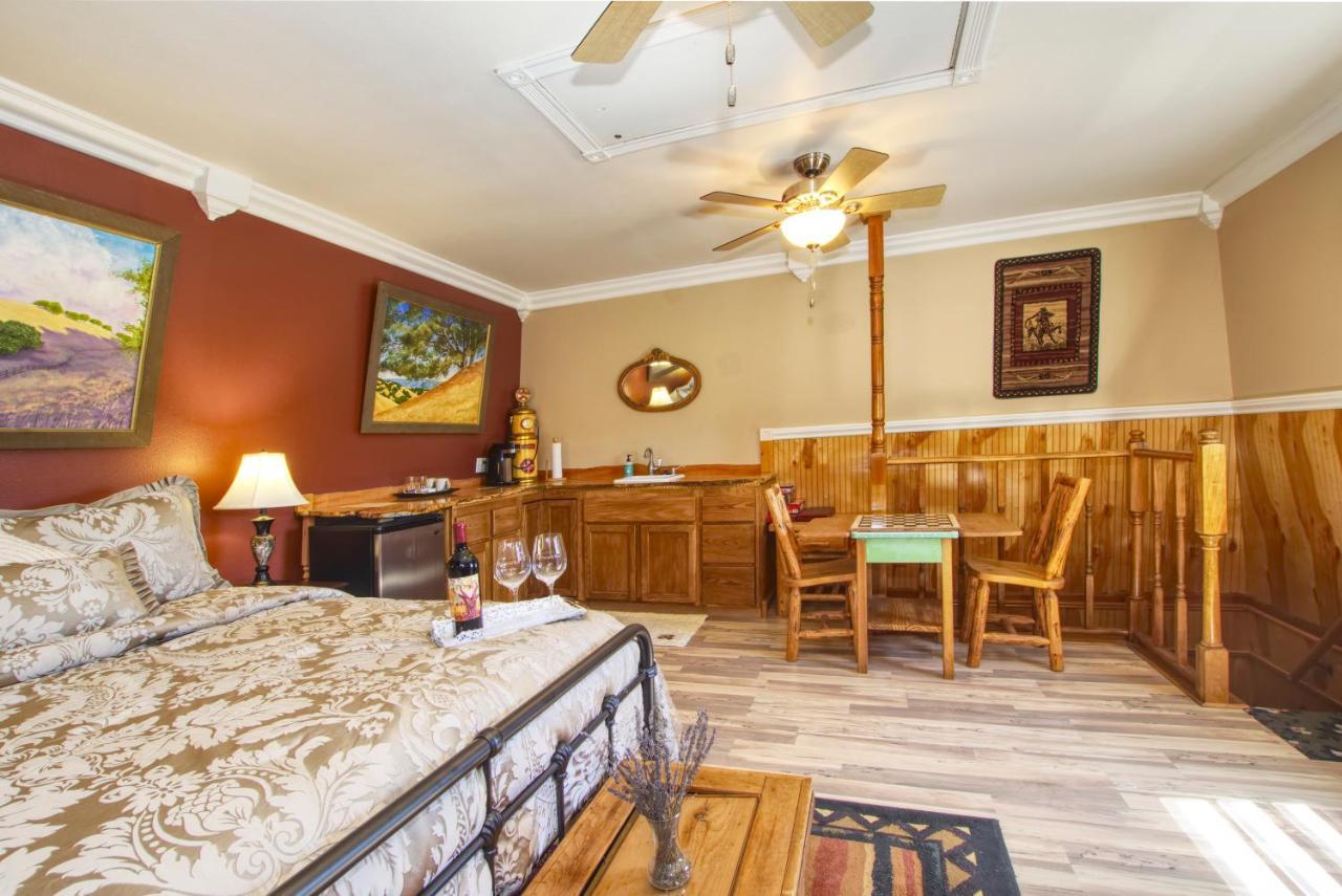 Forfriends Inn Wine Country Bed And Breakfast Santa Ynez Εξωτερικό φωτογραφία