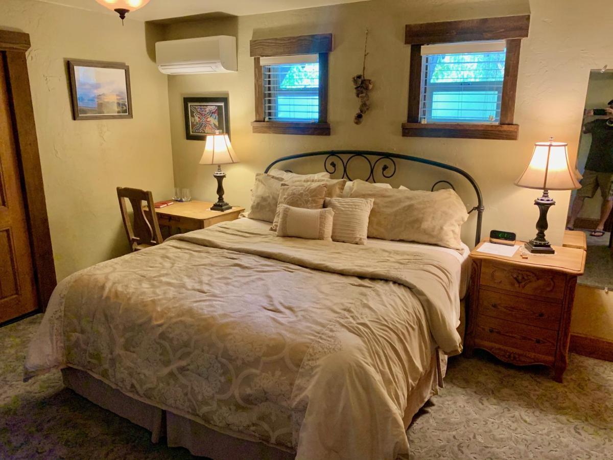 Forfriends Inn Wine Country Bed And Breakfast Santa Ynez Εξωτερικό φωτογραφία