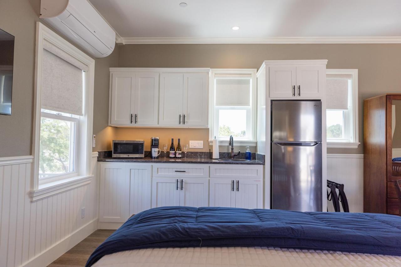 Forfriends Inn Wine Country Bed And Breakfast Santa Ynez Εξωτερικό φωτογραφία